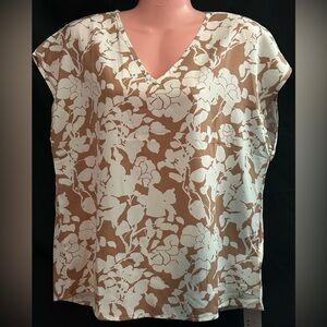 Emery Rose SZ LG Cream and Brown Women’s Lightweight Vneck Floral Print Blouse